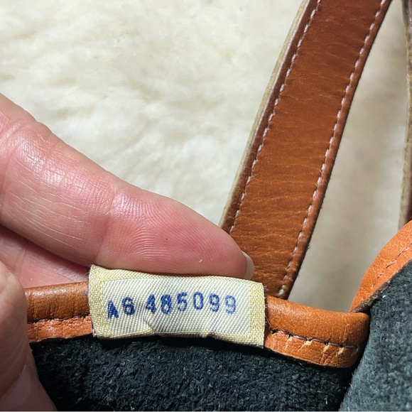 Vintage Dooney & Bourke All Leather saddle Bag Dark Blue Color Made In USA - Picture 12 of 16